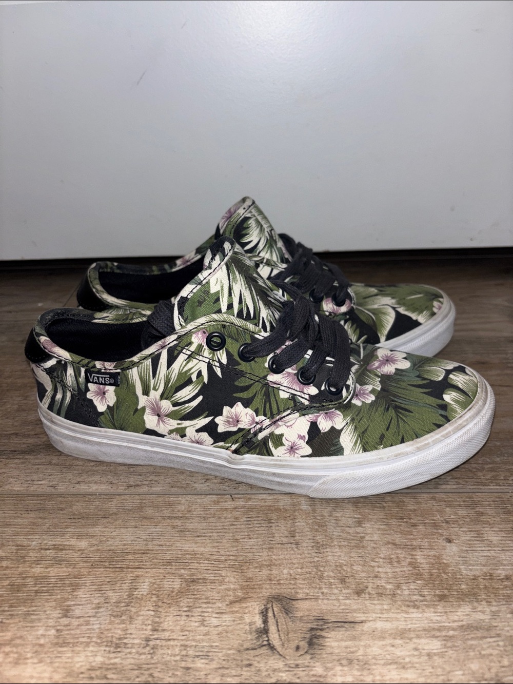 VANS Ultra Cush Sneakers W8 / M6 Multicolor Tropical Print